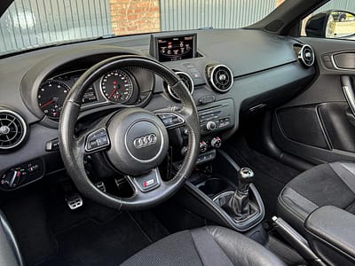 Audi A1 1.4 TFSI S-line