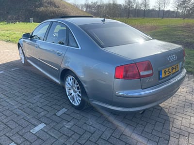 Audi A8 D3 4.2 V8 2006