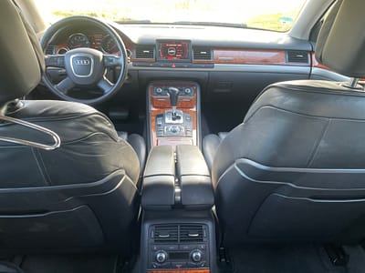 Audi A8 D3 4.2 V8 2006