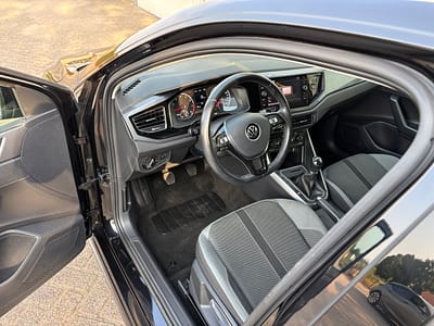 Volkswagen polo R-line