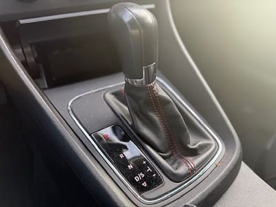 SEAT Leon, 1.8 TSI FR Business Navi/PDC/DCC