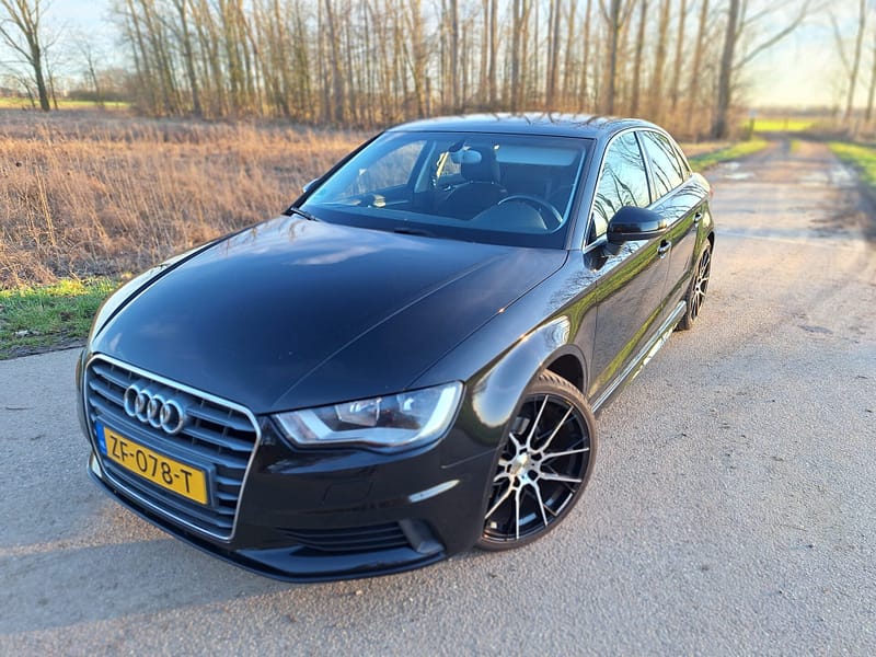 Audi A3 1.6TDI LIMOUSINE