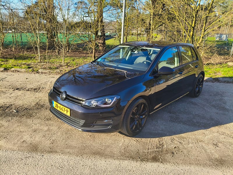 Volkswagen Golf 7 2014 1.4 tsi