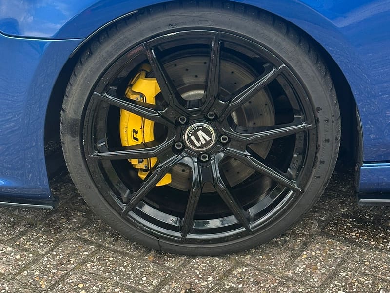 Volkswagen golf6 R20