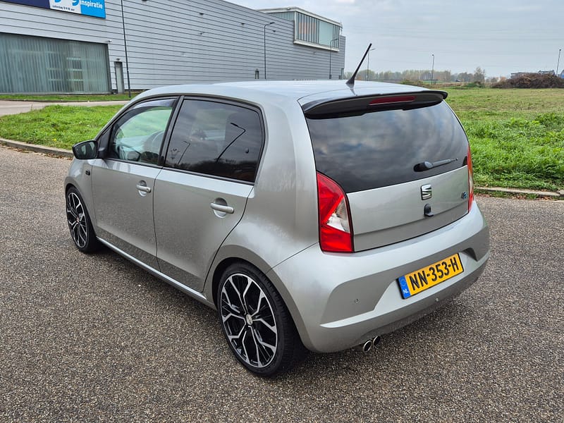 ZEER MOOIE SPORTIEVE SEAT MII BWJR 2017