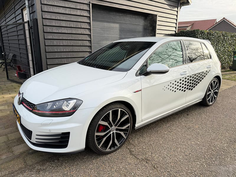 VW GOLF GTI 2016 MTM bull