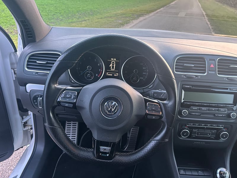 Golf 6 R20. 4 motion